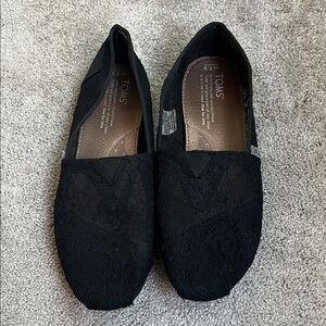 Toms Black Lace Women's Flats